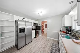366 Bethlehem Cir, Leesville, SC 29070 - Photo 10