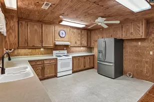 3102 Earlewood Dr, Columbia, SC 29201 - Photo 16