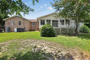 7821 Folly Ct, Columbia, SC 29209 - Photo 1