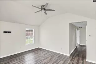 107 Hutto Hills Ln, Gilbert, SC 29054 - Photo 6