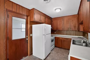 2247 S Partridge Cir, Hopkins, SC 29061 - Photo 16