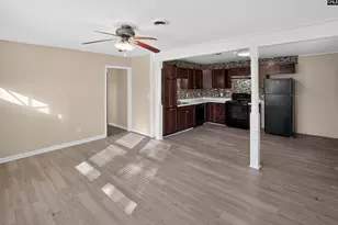 3621 Baywater Dr, Columbia, SC 29209 - Photo 10