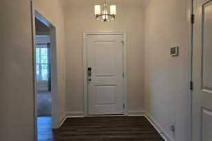 736 Millpoint Wy, Elgin, SC 29045 - Photo 4