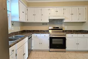 159 Jefferson Pl, Columbia, SC 29212 - Photo 2