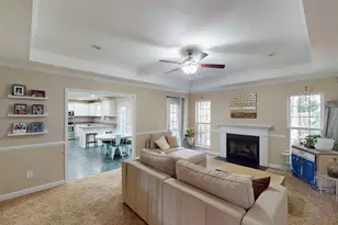 615 Staffwood Dr, Irmo, SC 29063 - Photo 4