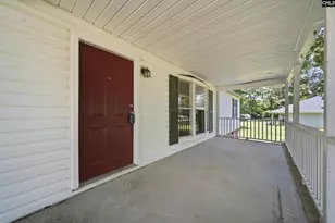 3715 Delaware Dr, Dalzell, SC 29040 - Photo 4