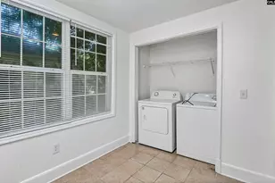 724 Pembroke Ave, Columbia, SC 29205 - Photo 24