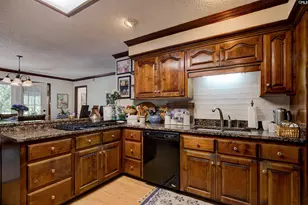 11 Riders Ridge Rd, Bishopville, SC 29010 - Photo 16