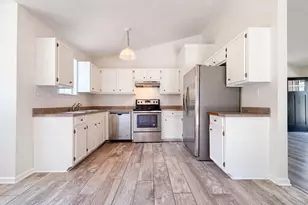 600 Railgate Loop, Lugoff, SC 29078 - Photo 2