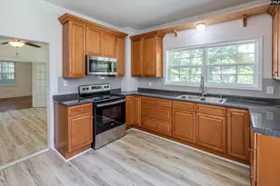 822 Chesnut St, Camden, SC 29020 - Photo 18