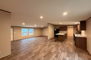 136 Carlton Dr, Batesburg, SC 29006 - Photo 12