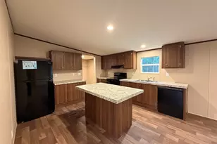 136 Carlton Dr, Batesburg, SC 29006 - Photo 6
