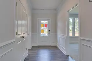 3255 Trotter Ct, Sumter, SC 29150 - Photo 2
