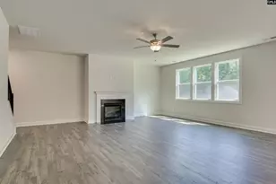 3255 Trotter Ct, Sumter, SC 29150 - Photo 6