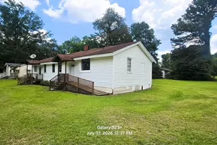 613 Henry St, Eastover, SC 29044 - Photo 2