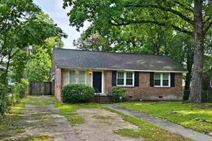 3817 Live Oak St, Columbia, SC 29205 - Photo 2