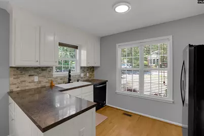 1029 Deerwood Street, Columbia, SC 29205 - Photo 8