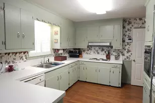 924 Brantley St, Columbia, SC 29210 - Photo 8