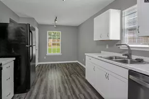 101 Saskatoon Dr, Hopkins, SC 29061 - Photo 14