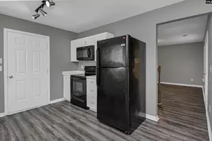 101 Saskatoon Dr, Hopkins, SC 29061 - Photo 10
