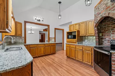 1656 West Drive, Cassatt, SC 29032 - Photo 12