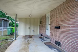 7527 Claudia Dr, Columbia, SC 29223 - Photo 6