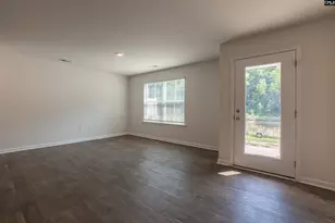 224 Wall St, Summerville, SC 29154 - Photo 4