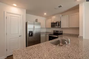 224 Wall St, Summerville, SC 29154 - Photo 10