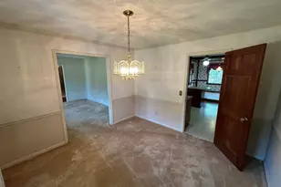 249 Tudor Rd, Columbia, SC 29210 - Photo 10