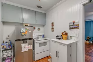 1802 13th St, Cayce, SC 29033 - Photo 10