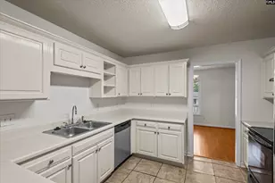 110 Brookfield Cir, West Columbia, SC 29172 - Photo 10