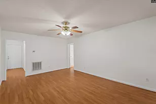 110 Brookfield Cir, West Columbia, SC 29172 - Photo 18