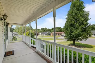 110 Brookfield Cir, West Columbia, SC 29172 - Photo 4