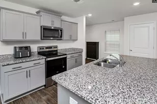 1063 Belmont Grn Rd, Columbia, SC 29209 - Photo 10