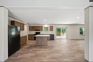 212 Paula Ct, Gaston, SC 29053 - Photo 4