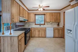1989 Blue Ridge Terrace, West Columbia, SC 29170 - Photo 14