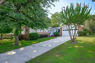 1989 Blue Ridge Terrace, West Columbia, SC 29170 - Photo 2