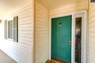 1208 Bush River Road P8, Columbia, SC 29210 - Photo 2
