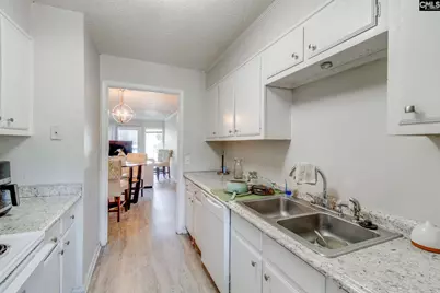1208 Bush River Road P8, Columbia, SC 29210 - Photo 8