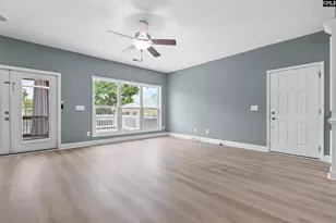 417 Dot Ct, Gilbert, SC 29054 - Photo 8