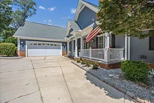 241 Pointe Overlook Dr, Chapin, SC 29036 - Photo 8