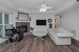 222 Red Leaf Ct, Lexington, SC 29073 - Photo 6