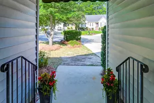 222 Red Leaf Ct, Lexington, SC 29073 - Photo 4