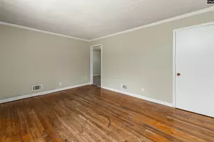 1001 Swan Ln, Columbia, SC 29203 - Photo 6