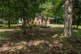 1001 Swan Ln, Columbia, SC 29203 - Photo 4