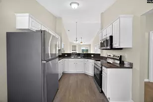 46 Monmouth Ct, Columbia, SC 29209 - Photo 6
