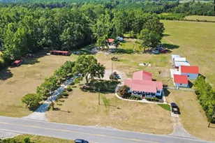 721 E Lydia Hwy, Hartsville, SC 29550 - Photo 1