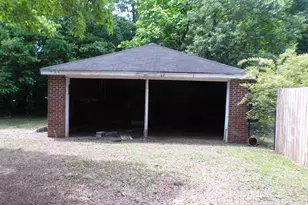116 Davis St, Bishopville, SC 29010 - Photo 2