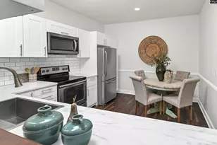 3931 W Buchanan Dr, Columbia, SC 29206 - Photo 8