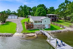 725 Wildwood Rd, Leesville, SC 29070 - Photo 1